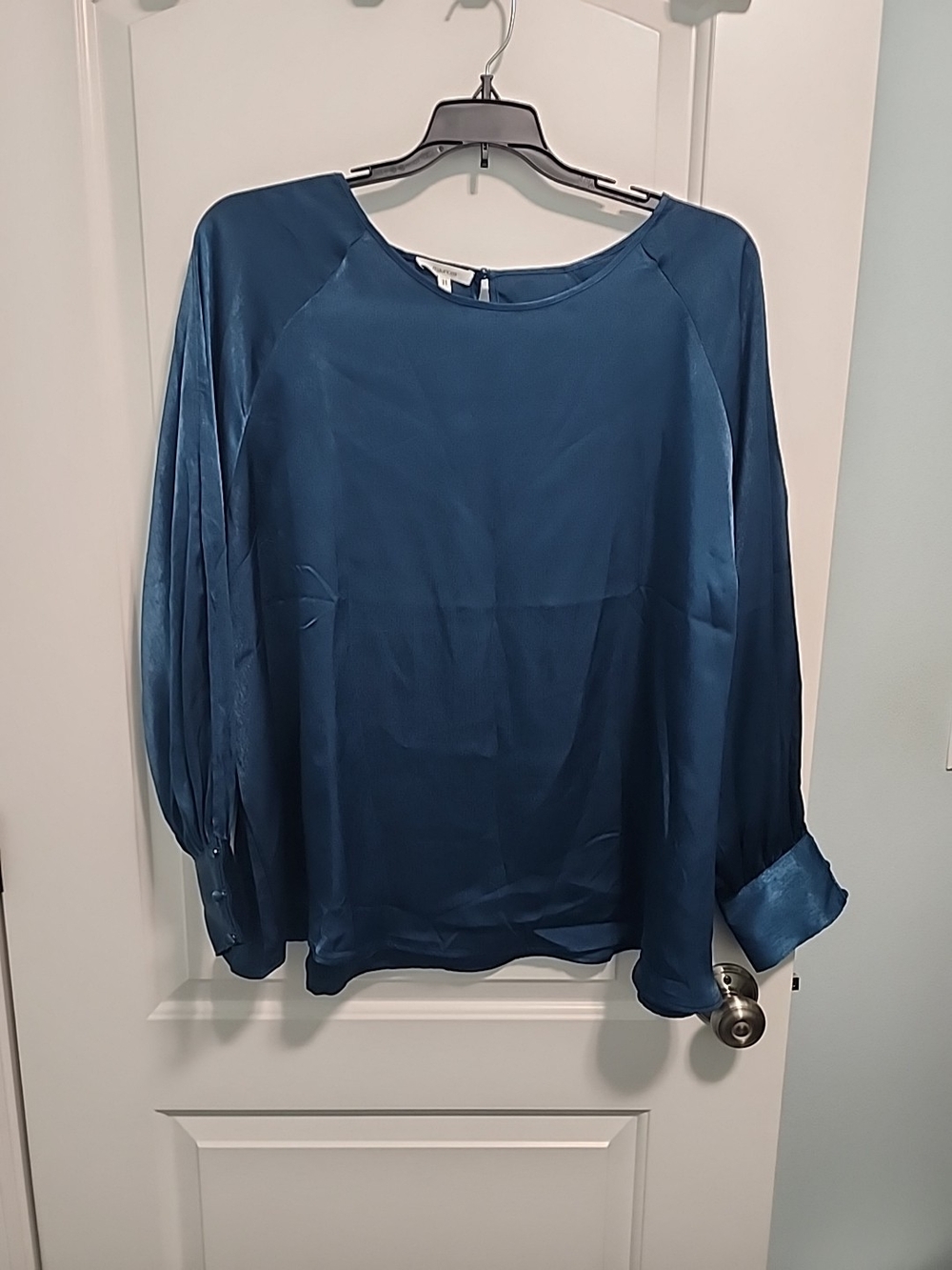 Mautices Teal Satin Long-Sleeve Blouse